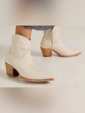 TECOVAS THE DAISY WESTERN WOMEN BOOTIE BONE SIZE  12